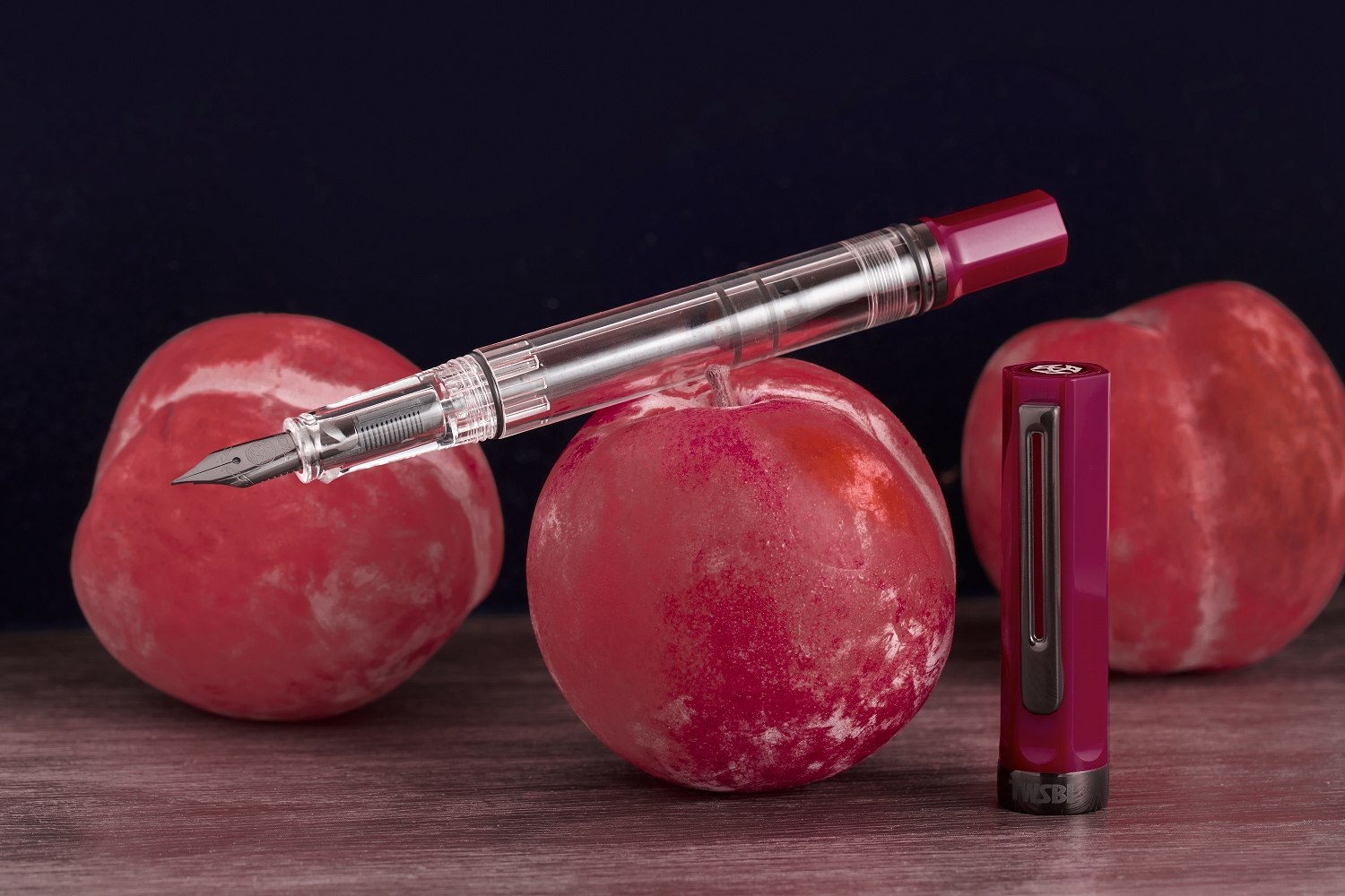 TWSBI ECO Plum Onyx Kolbenfüllhalter