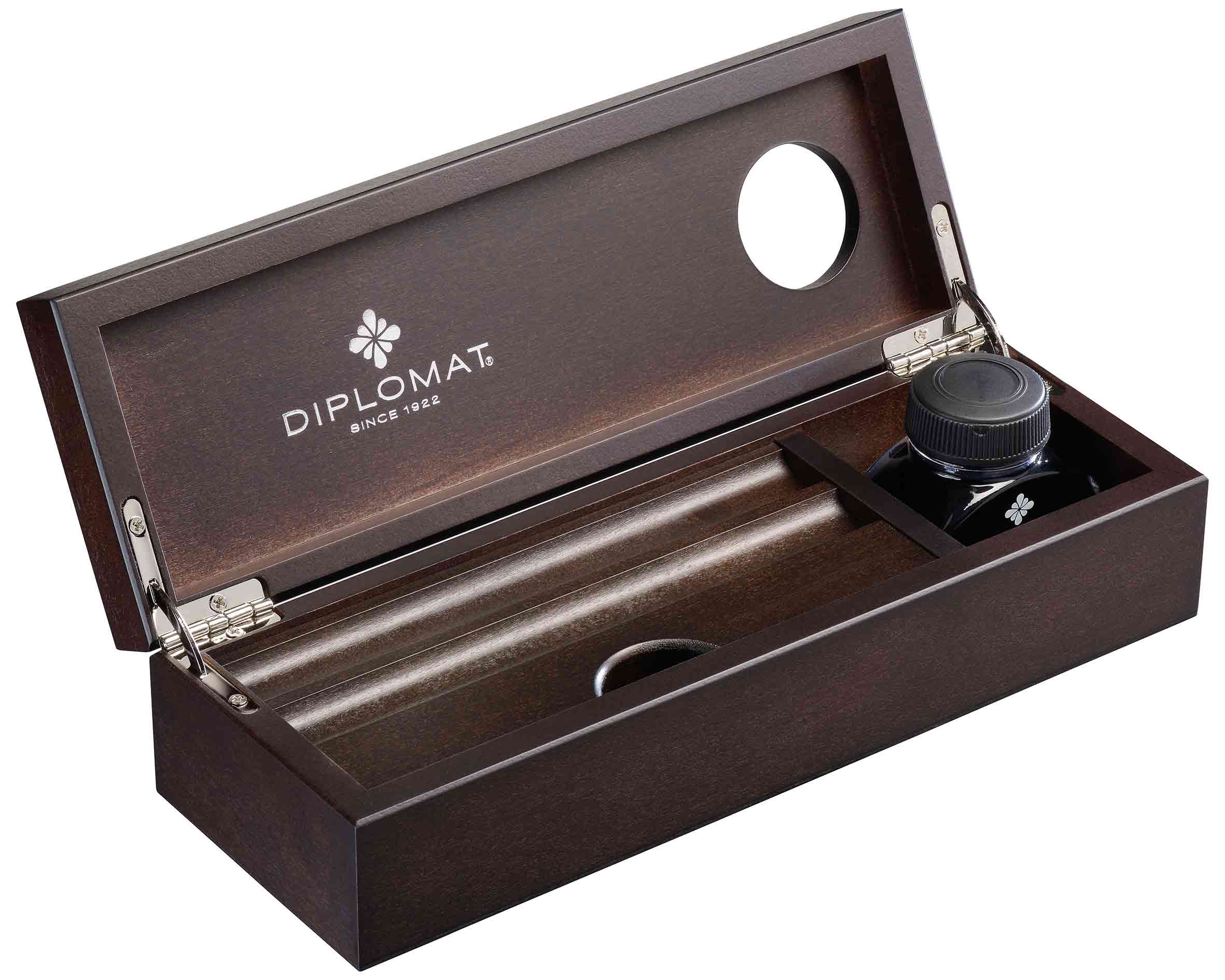 Diplomat-Edelholzkassette-Wenge-precious-wooden-case-Wenge Diplomat precious wooden case Wenge with ink pot