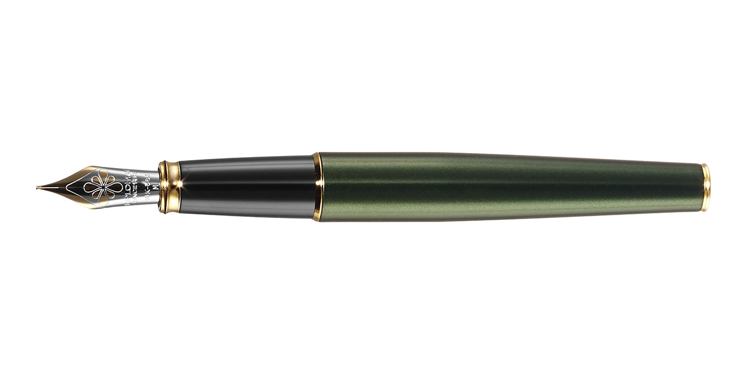 Diplomat Excellence A2 fountain pen evergreen gold nib gold