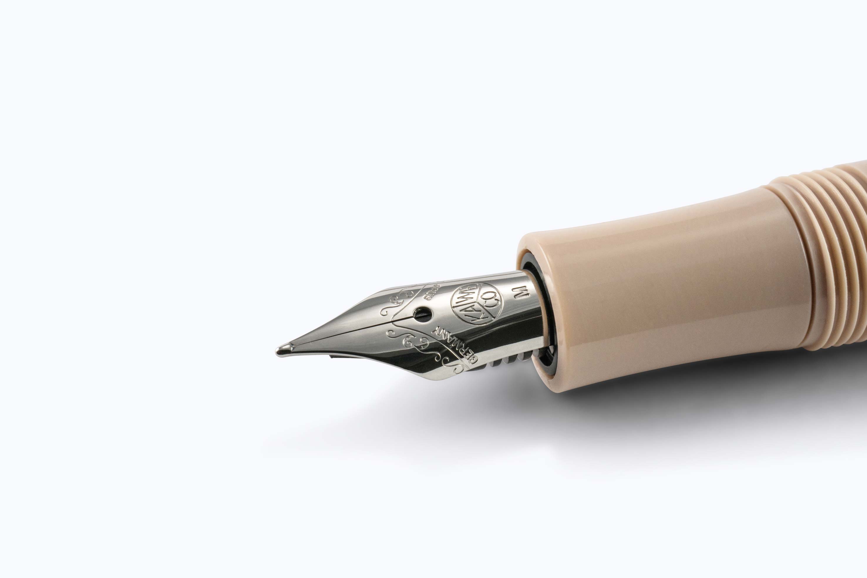 Kaweco-Details-SKYLINE-Macchiato-M Kaweco SKYLINE Sport Füllhalter Macchiato Detail Feder M