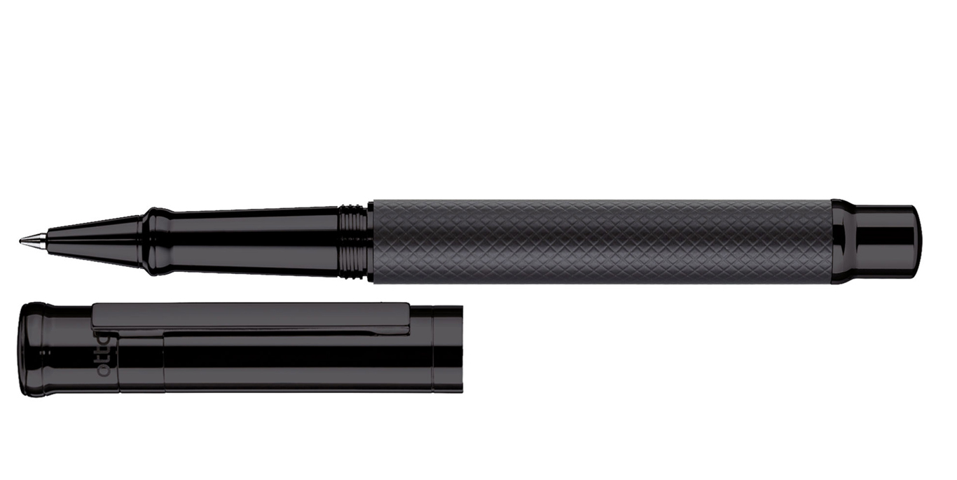 Otto-Hutt-Design-04-Rollerball-allblack-square-open-with-cap Otto Hutt Entwurf 04 Rollerball Karo All Black