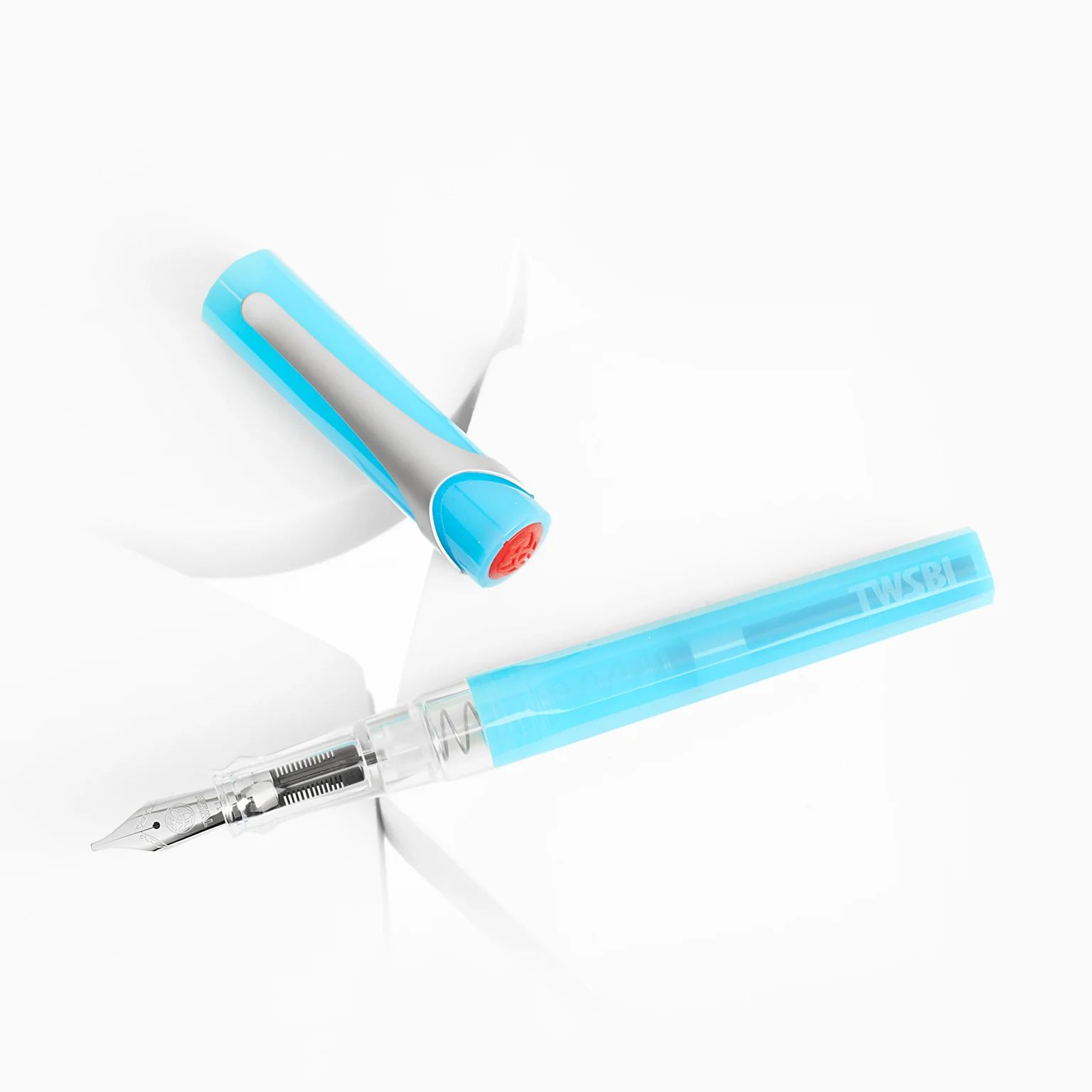 TWSBI SWIPE Füllfederhalter Blue Ice