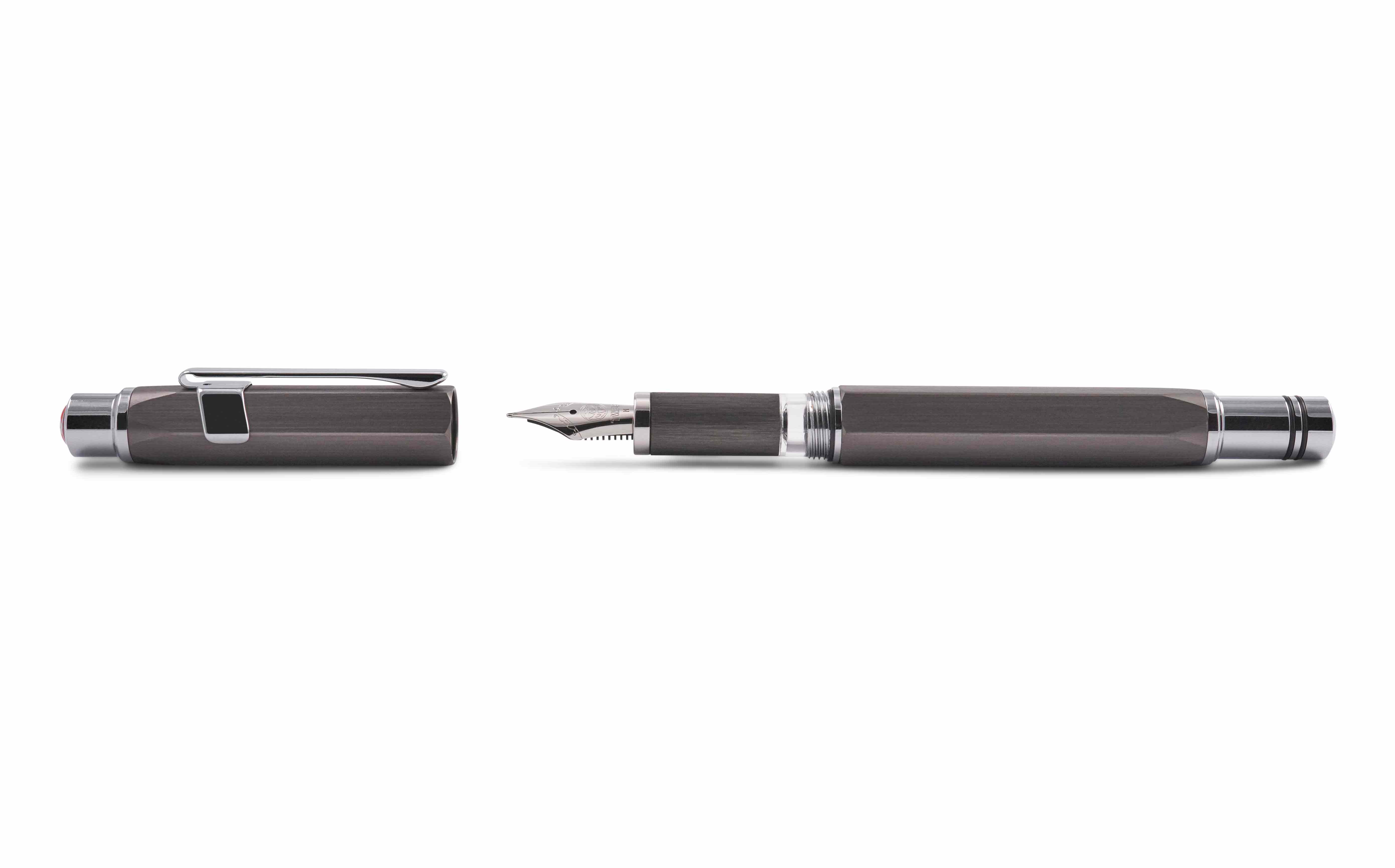 TWSBI Precision Kolbenfüllhalter Gunmetal offen
